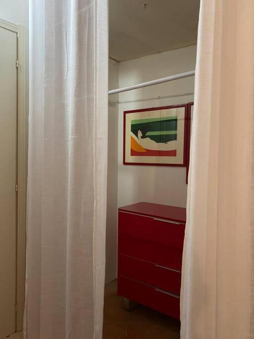 La Casa Nel Borgo Apartman Angera Kültér fotó
